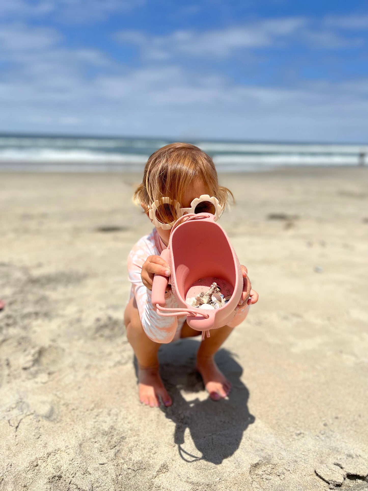12 Piece Beach Bucket Color: Blush
