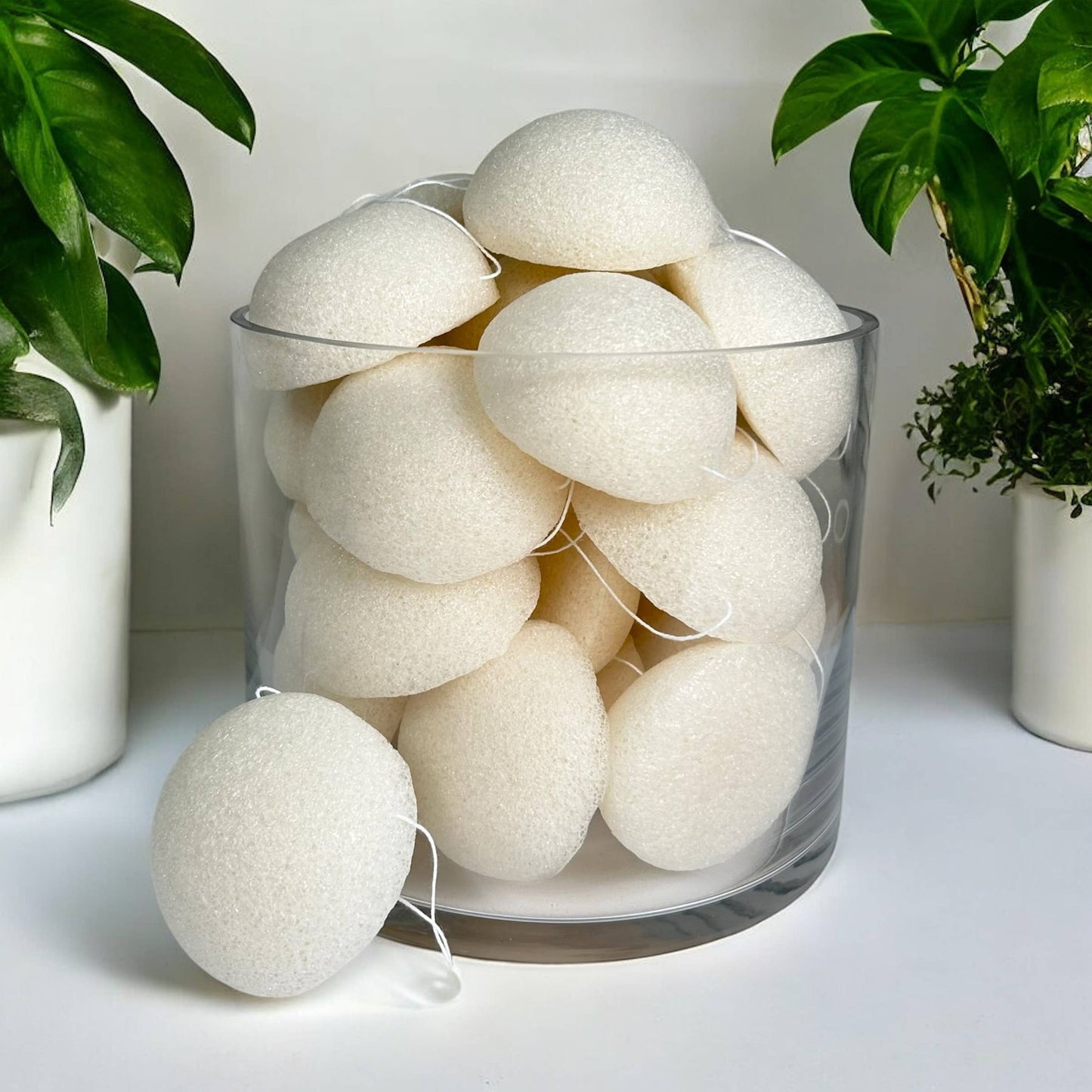 Natural Konjac Facial Cleansing Sponge | White