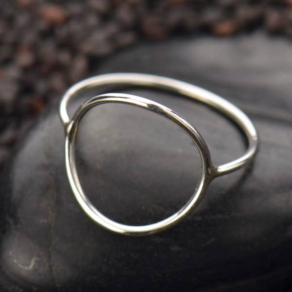 Sterling Silver Ring - Wire Circle Ring