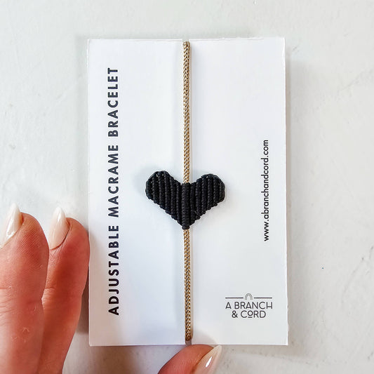 Macrame Heart Adjustable Bracelet: Black
