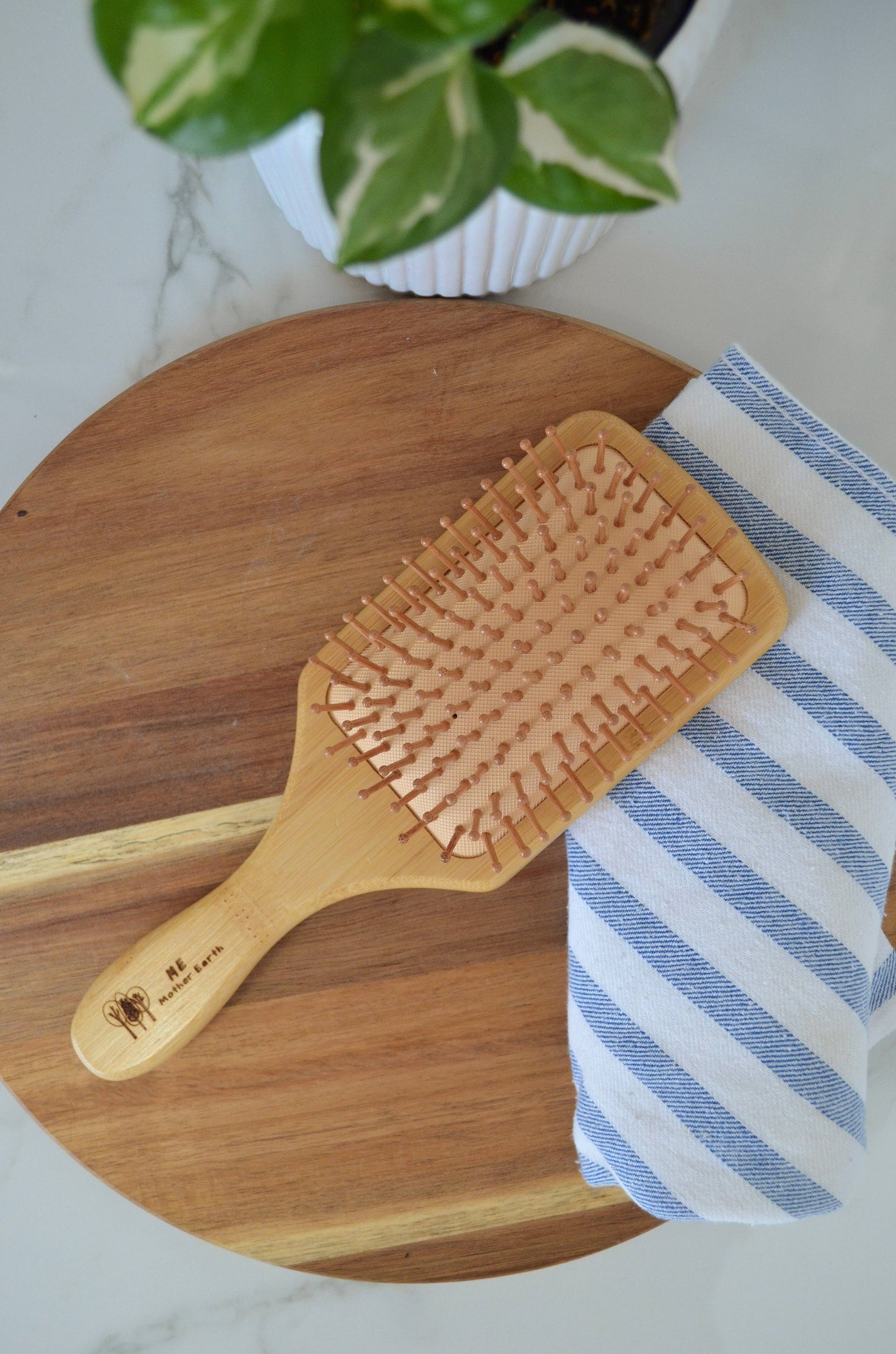 Bamboo Paddle Hairbrush | Sustainable Beauty