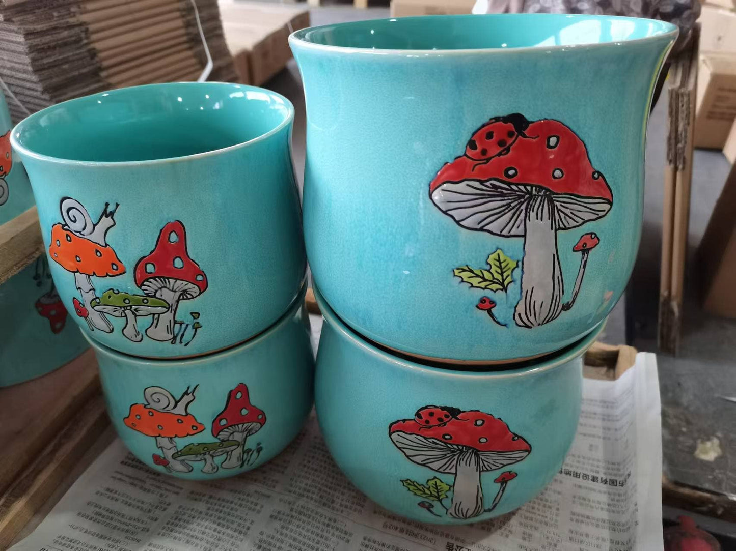 EMERALD FOREST MUSHROOM 6.5" PLANTER