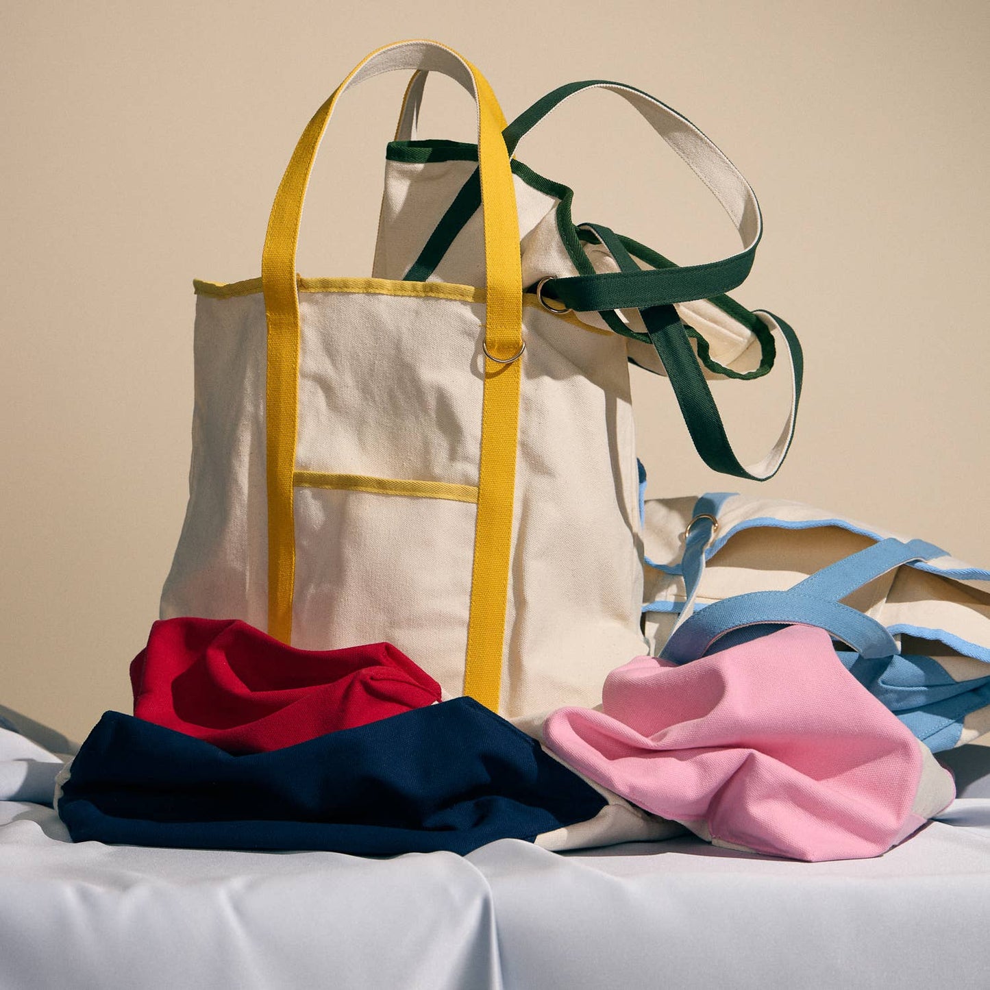 Ecofriendly Cotton Canvas Carry Tote with Charm Holder: Green / One size / 5DG78048