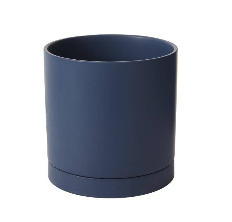 Romey Pot and Saucer: 4.75" Pot / Black