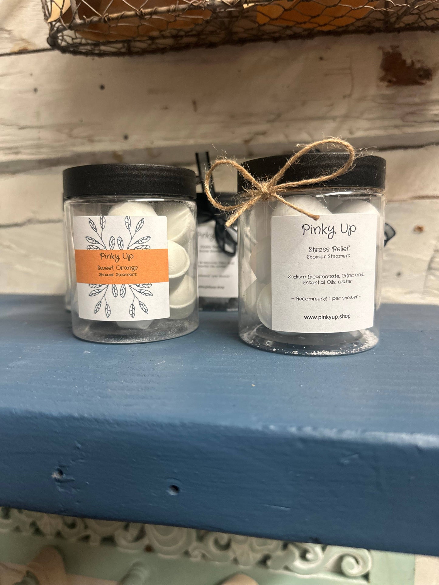 SHOWER STEAMER GIFT JAR: Coconut Rose