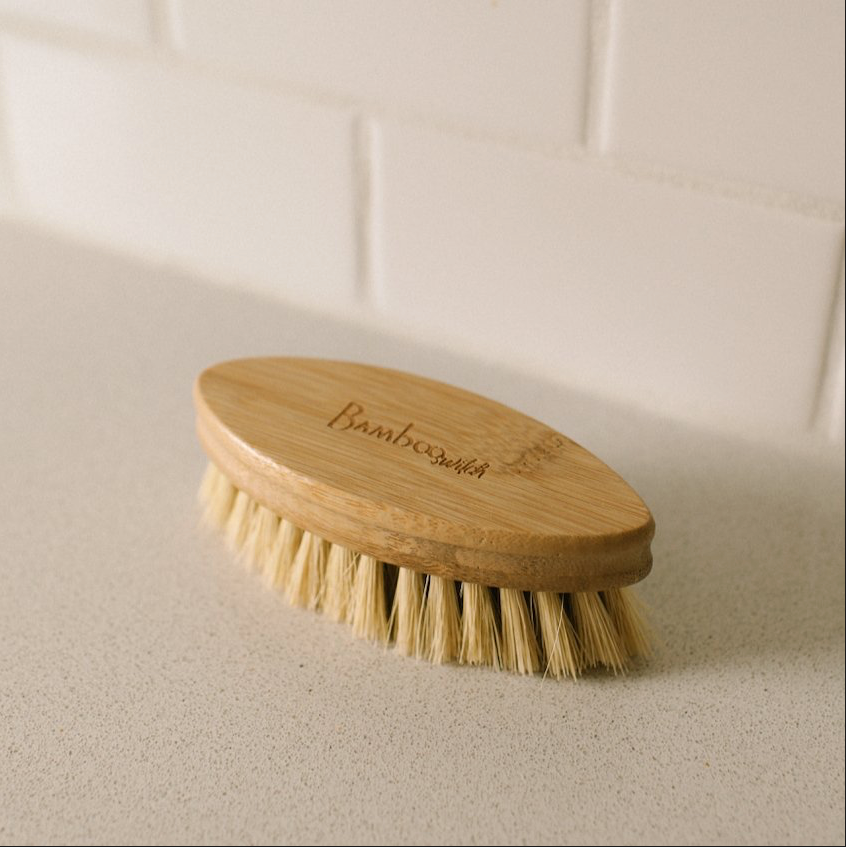 Bamboo Cleaning Brush | Sisal Bristles: Coconut and Sisal Bristle