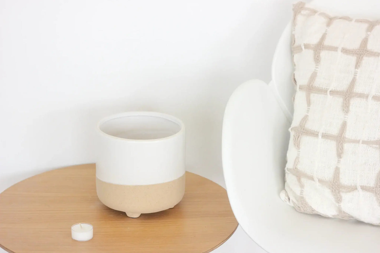 Small Neutral Matte White and Natural Minimal Footed Planter: 5