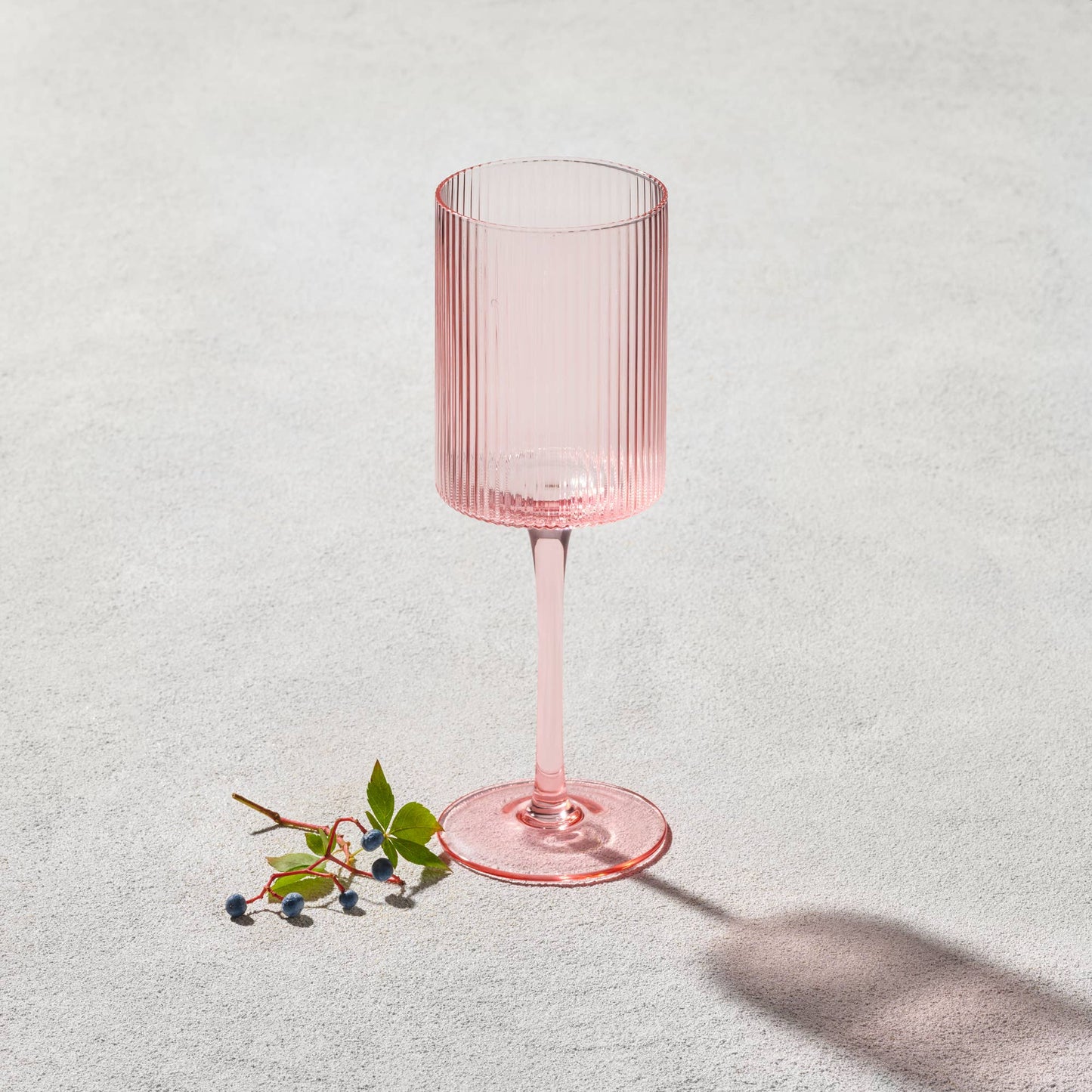 Vikko Decor - Malibu, Ribbed Glass, Blush, MULTIPLE SHAPES: 10 OZ Coupe Champagne