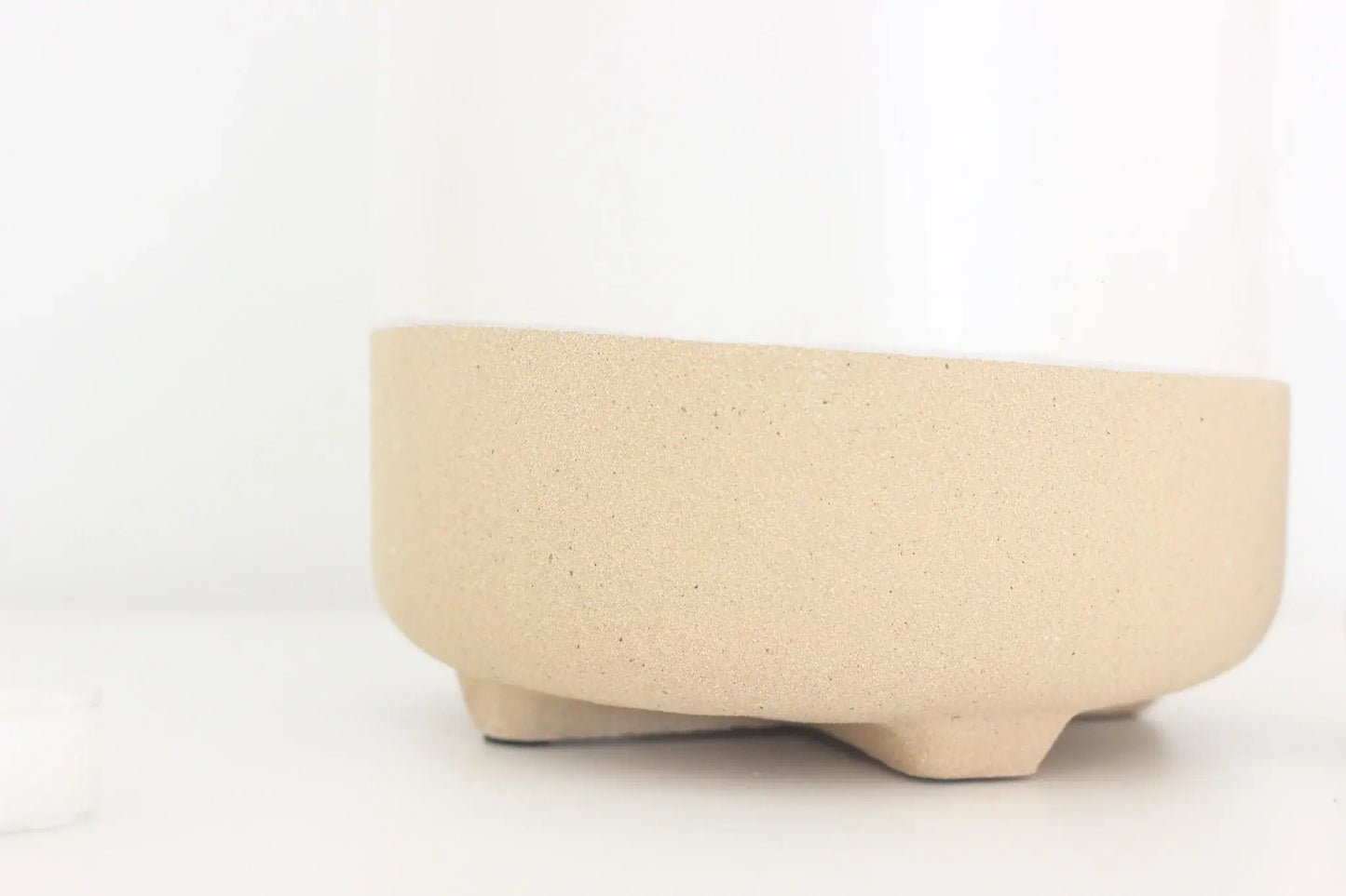 Small Neutral Matte White and Natural Minimal Footed Planter: 5