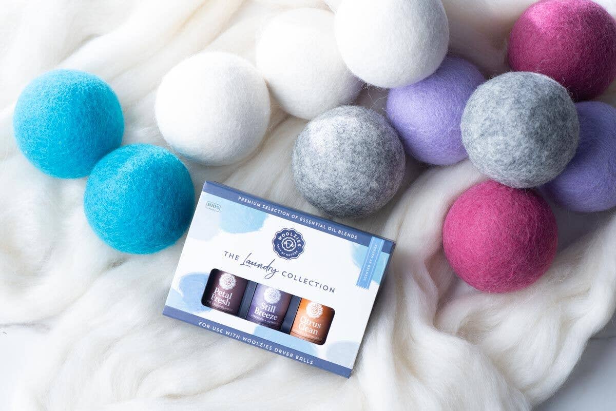 Wool Dryer Balls Set Of 3 + 1 Essential Oil: Light Pink / Citrus Clean