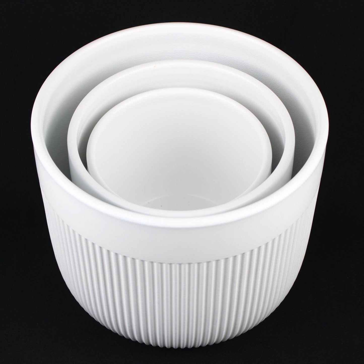 5.5 Inch White Stoneware Planter Pot with Vertical Line Texture