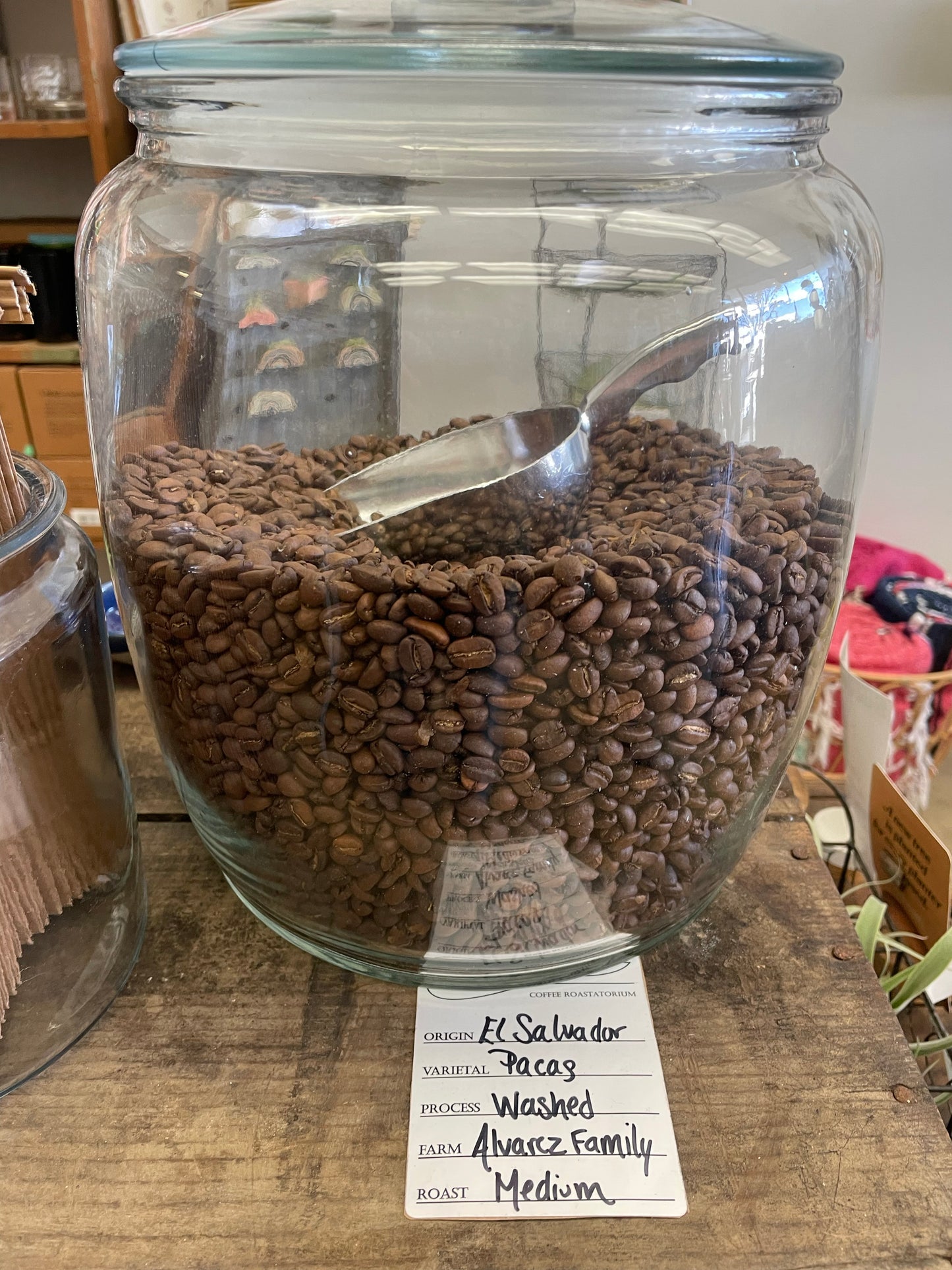 El Salvador Medium roast coffee bulk refill