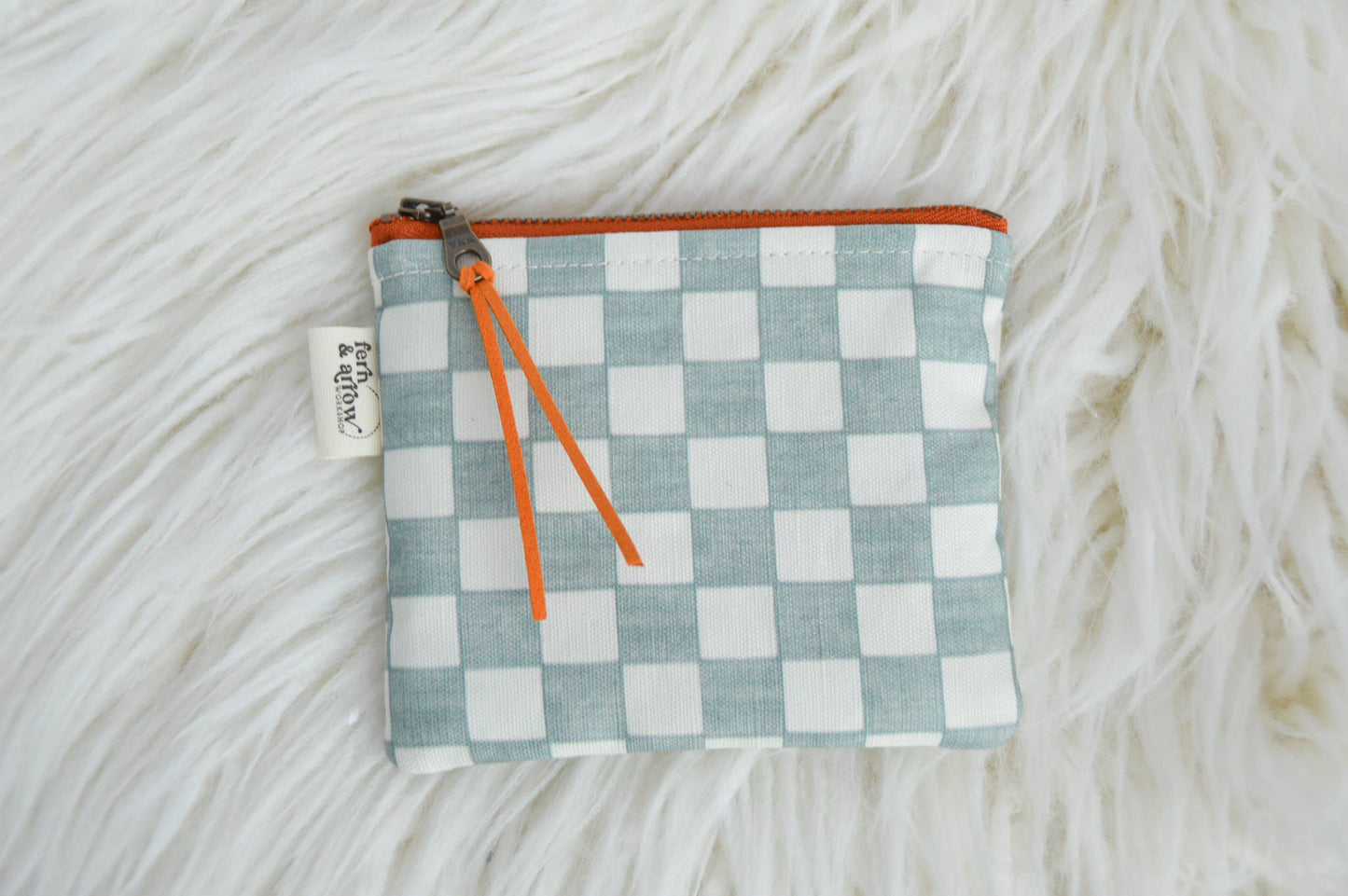 Vans Checkered Zipper: Clutch / Large