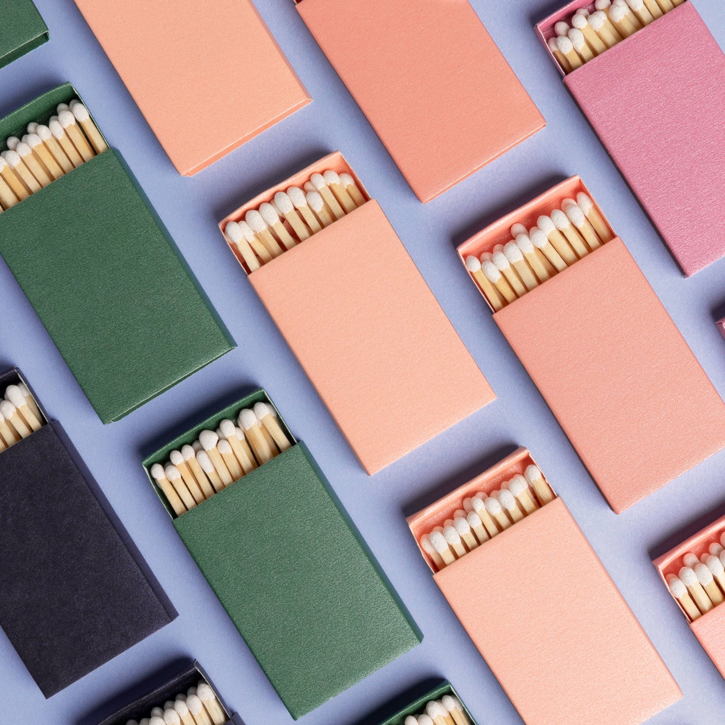 Iridescent Color Matchbox with White Matchsticks: Iridescent Aqua