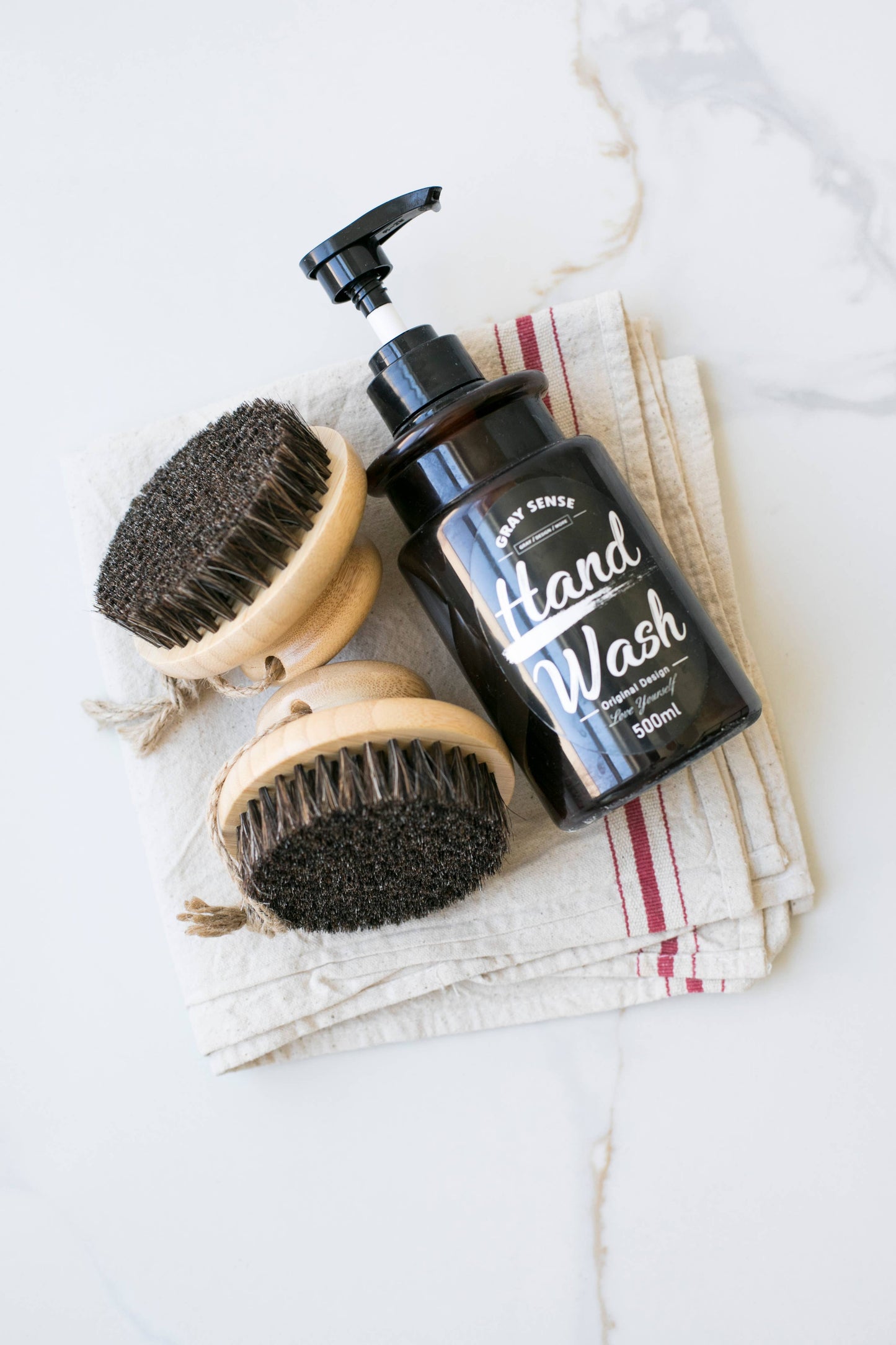 Dry Round Body Brush: Horsehair