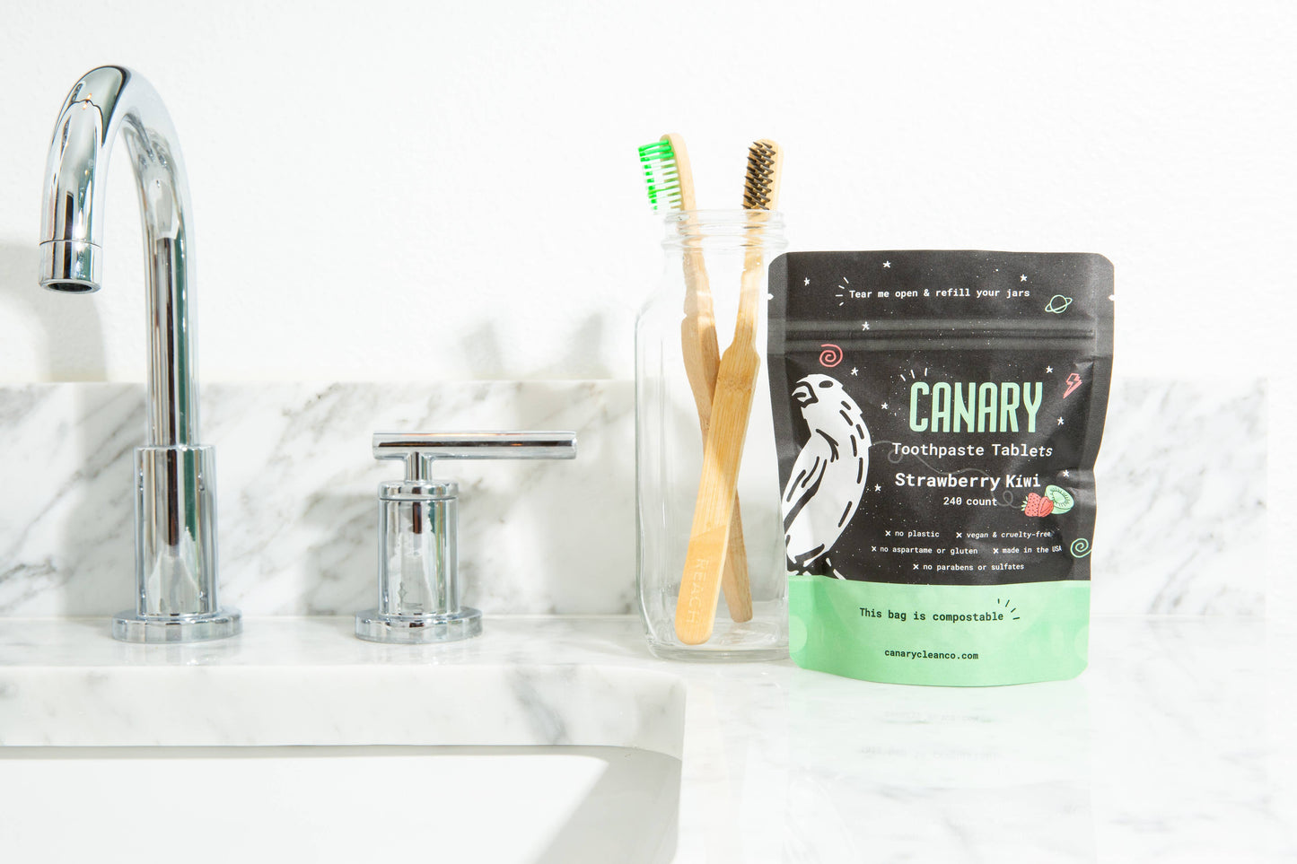 Strawberry + Kiwi Toothpaste Tablets: 1 month test drive - 60 tablets