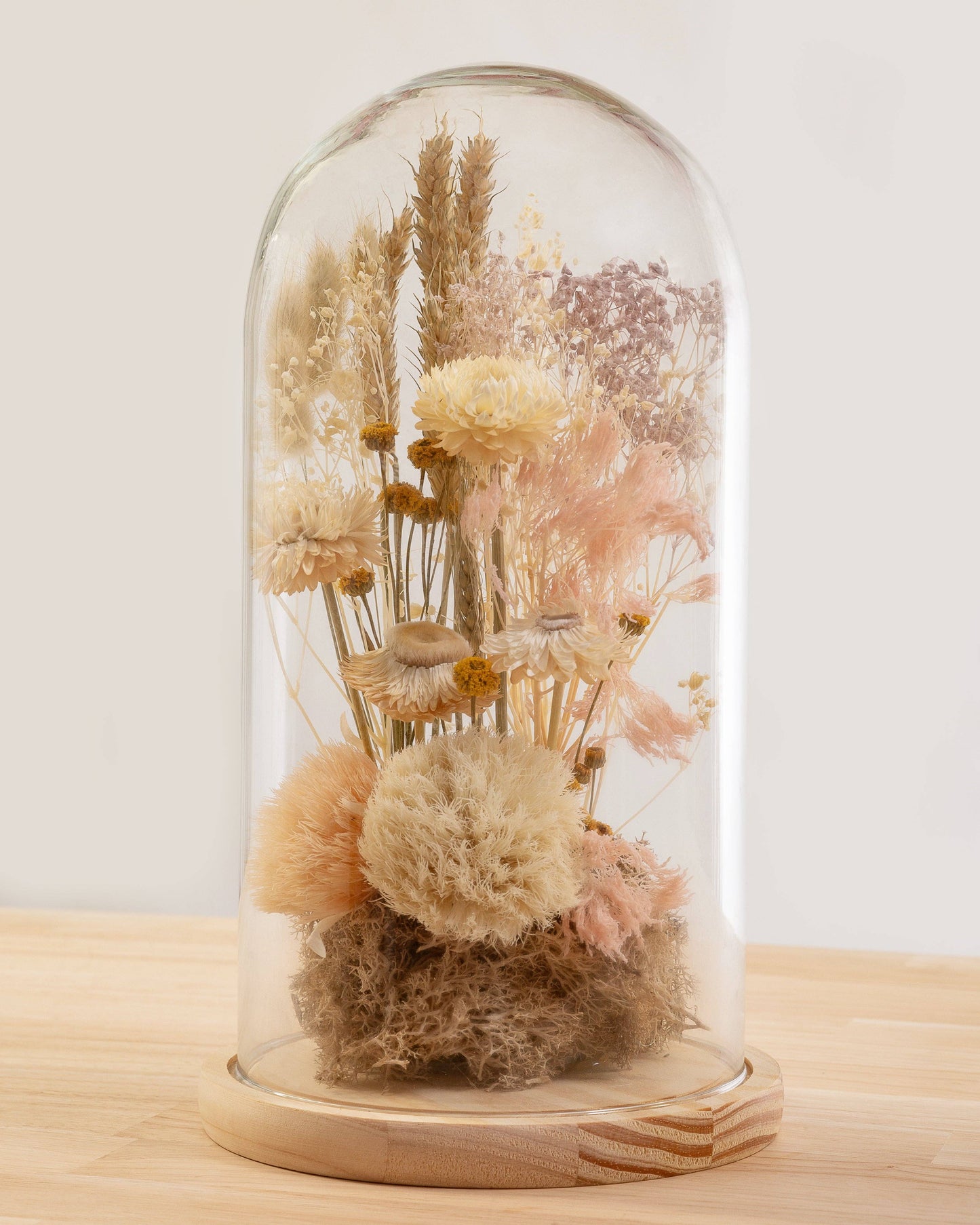 CAMPANA SILVESTRE CON FLORES Y VERDES SECOS Y PRESERVADOS