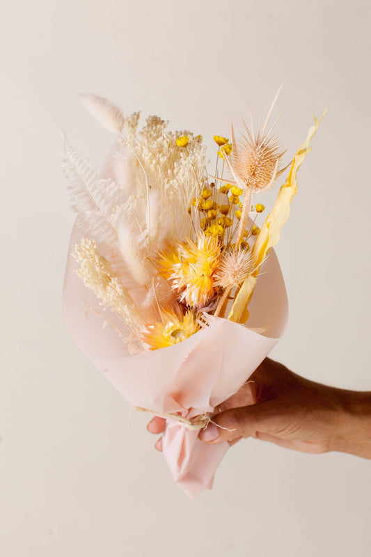 Peaches & Cream Mini Dried Bouquet