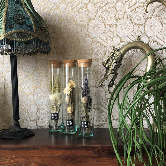 LARGE TUBE 30 CM WITH BOUQUET OF DRIED FLOWERS